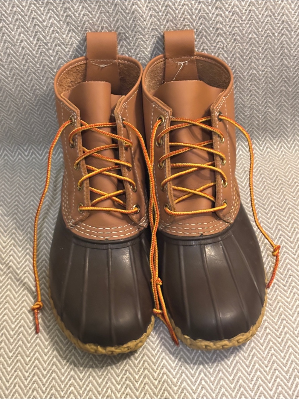 Like New! L.L. Bean 6” Duck Boots - Waterproof Lace-Up - Men’s Size 9